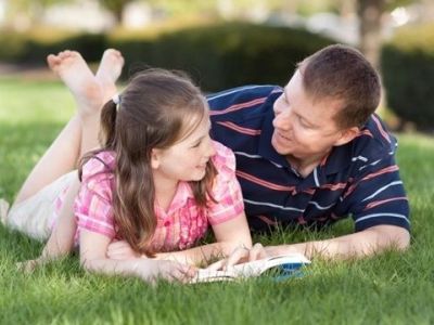 Πώς θα γίνει ένας πατέρας πρότυπο για την κόρη του;