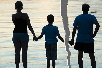 Οι αρνητικές επιπτώσεις του διαζυγίου στις μαμάδες και στα παιδιά