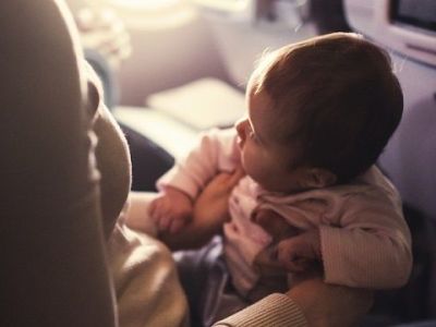 Μια άγνωστη είπε σε μια μαμά να κάνει το παιδί της να πάψει. Δείτε τι συνέβει μετά! (εικόνα)
