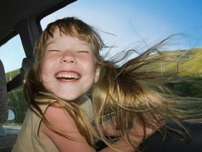 Οδηγός για γονείς: Αυτά είναι τα 18 απαραίτητα πράγματα που πρέπει να έχετε πάντα στο αυτοκίνητό σας!