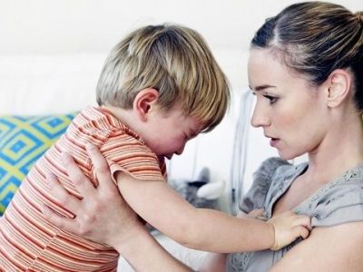 Παιδικά ξεσπάσματα:«Το παιδί μου προσπαθεί να μου πει κάτι όταν γίνεται αντιδραστικό;»