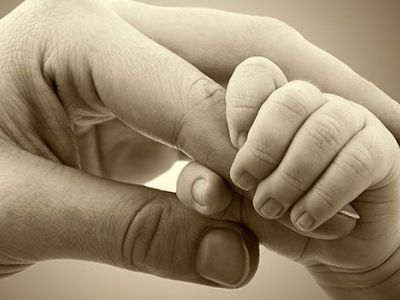 «Μέχρι και που γέννησα το αγγελούδι μου συνέχιζα μαζί με το σύντροφο μου, να μένουμε με τους γονείς μου»