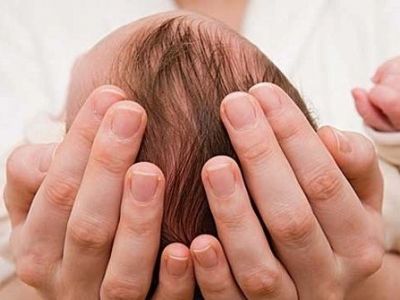 «Το πρώτο βράδυ δεν κοιμήθηκα καθόλου, απλά τον κοιτούσα και δεν ένιωθα πια μόνη. Ήμουν κι εγώ μαμά»!