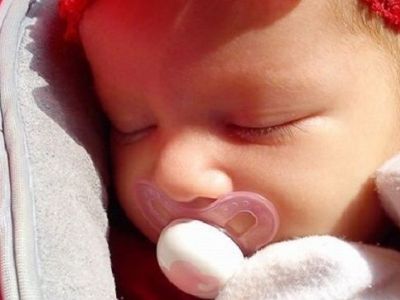 «Θυμάμαι έκανα την εξωσωματική με επιτυχία από την πρώτη φορά. Είχα ένα υγιέστατο κοριτσάκι που γεννήθηκε και μας ολοκλήρωσε»