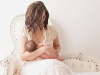 «Μούδιασα όταν άκουσα το πρώτο σου κλάμα, και δάκρυα κύλησαν στα μάτια μου όταν φίλησα τα ζεστά, φουσκωτά μαγουλάκια σου»