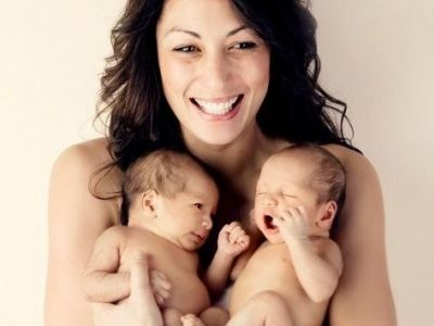 «Γέννησα στις 2 το πρωί τα αστεράκια μου... 930 γραμμάρια ο μεγάλος και 870 γραμμάρια η μικρή μου!»