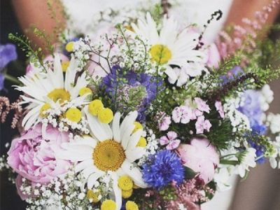 Παντρεύεσαι; Δες τις πιο όμορφες γαμήλιες ανθοδέσμες που βρήκαμε για εσένα