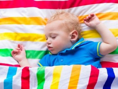 Πώς θα καταλάβετε εάν το παιδί σας αναπτύσσεται κανονικά!