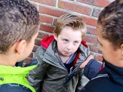 Το παιδί μου εκφοβίζει άλλα παιδιά στο σχολείο. Τι να κάνω; Συμβουλεύει η ψυχολόγος Αλεξάνδρα Καππάτου