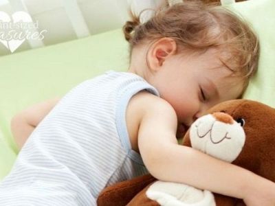 Με αυτό το μυστικό θα καταφέρετε να βάλετε το παιδί σας για ύπνο