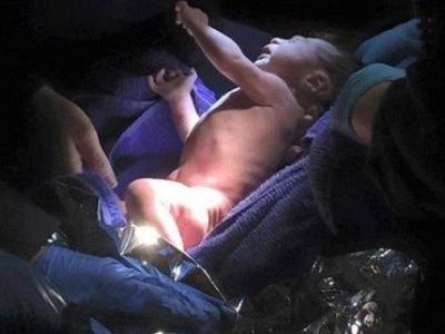 Απίστευτο:Εγκατέλειψαν νεογέννητο σε φάτνη έξω από εκκλησία