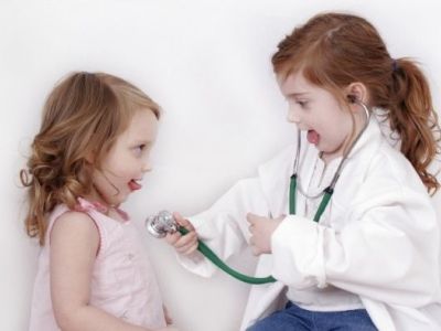 Όταν παίζουν το «γιατρό»... Από την παιδοψυχολόγο Αλεξάνδρα Καππάτου