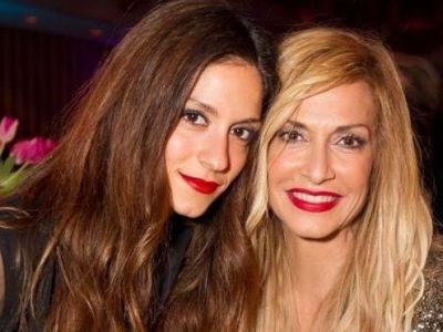 Δείτε την πρώτη φωτογραφία του νεογέννητου μωρού της Σοφίας Καρβέλα (φωτό)