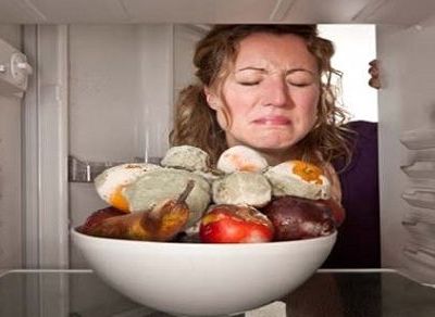 Πώς να εξαφανίσετε τις δυσάρεστες οσμές από το ψυγείο