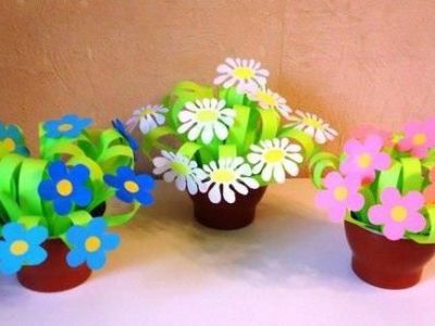 Χειροτεχνία: Πασχαλινά γλαστράκια με λουλούδια από χαρτόνια (εικόνες)