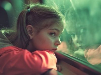 Έρευνα: Η φτώχεια μπορεί να αλλάξει τα γονίδια των εφήβων και να αυξήσει τον κίνδυνο κατάθλιψης