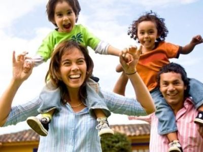 Παγκόσμια Ημέρα Γονέων- «Είμαι γονιός σημαίνει...»