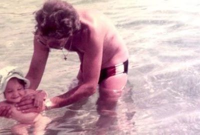 #daddysday: Η Χριστίνα Χρόνη γράφει 10 τραγούδια για τον μπαμπά της... Όπως θα του τα αφιέρωνε σήμερα...