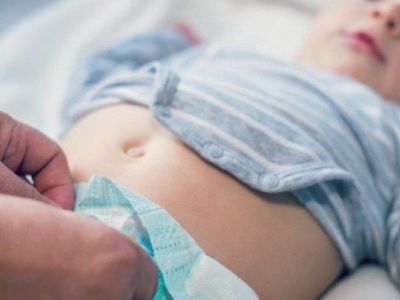 Μεγαλώνοντας αγόρια: 4 πράγματα που μια μαμά πρέπει να γνωρίζει για τα γεννητικά όργανα του παιδιού της