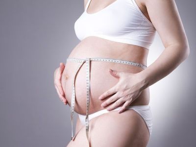 Γονιμότητα γυναικών: Πώς επηρεάζεται από τα περιττά κιλά