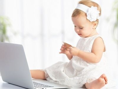 Προσοχή στην online χρήση προπληρωμένων καρτών από παιδιά
