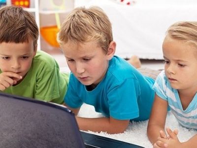 Το νέο διαδικτυακό λεξικό των εφήβων