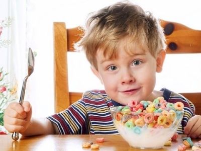 Ακανόνιστος ύπνος και παράλειψη πρωινού αυξάνουν τον κίνδυνο παχυσαρκίας στα παιδιά