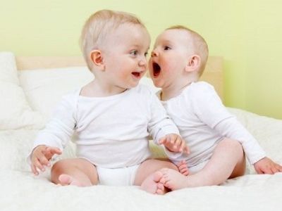 Τα 5 μυστικά για να μιλήσει γρήγορα το παιδί σας