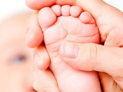 Μασάζ για μωρά: Μάθετε τα πάντα για το βρεφικό μασάζ (βίντεο)