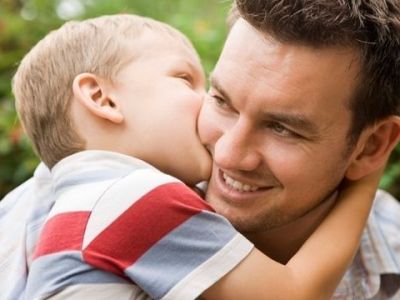 Τι κάνει ένας καλός μπαμπάς...;