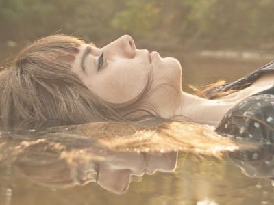 «Δεν θέλω μόνο τη συμπάθειά σας, θέλω έναν ώμο να κλάψω, θέλω μια τεράστια αγκαλιά»