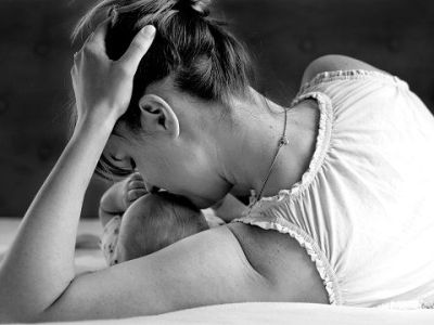 Ο μύθος της σούπερ μαμάς: Επόμενη στάση... σταθμός «Υπερκόπωση!»