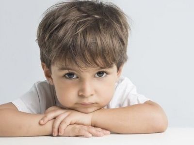 Αντιμετωπίζονται τα παιδικά τικ;