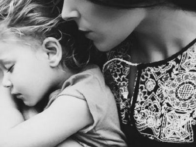 «Αγαπητά μου παιδιά, όταν καταρρέω και αποτυγχάνω, δεν φταίτε εσείς» - H εξομολόγηση μιας μητέρας
