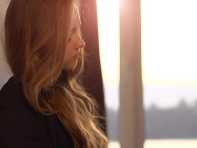 Ο θάνατος του κολλητού του στην εφηβεία: μια εμπειρία που αλλάζει τη στάση ζωής του