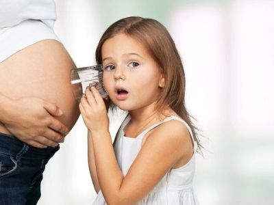 3 πράγματα που αντιλαμβάνεται το έμβρυο στη μήτρα