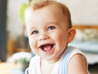 Πότε πρέπει ένα παιδί να αρχίσει να μιλάει καθαρά;