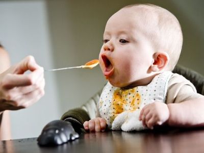 Ποιες είναι οι διατροφικές ανάγκες του μωρού (0 ως 1 έτους)