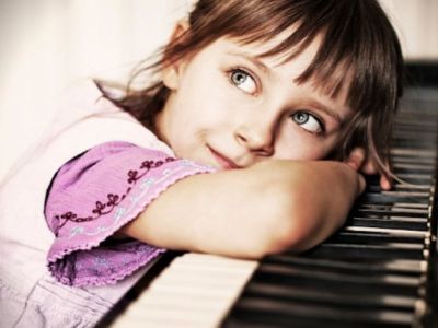 Τα αριστερόχειρα παιδιά είναι πιο έξυπνα και ταλαντούχα από τα δεξιόχειρα;