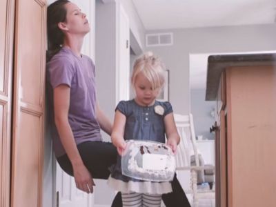 Ένα απίθανο βίντεο για το πώς μια δική σας νορμάλ μέρα μπορεί να είναι μαγική για τα παιδιά σας