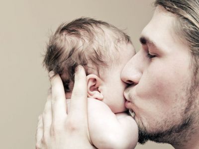 Πόσο «πατέρα» χρειάζονται τα παιδιά;