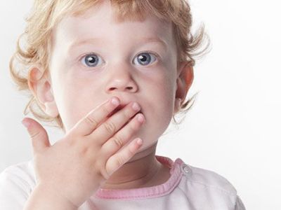 Σε ποια ηλικία τα παιδιά εμφανίζουν προβλήματα λόγου και ομιλίας;