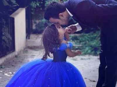 Η σχέση με τον πατέρα μου καθορίζει τις σχέσεις μου με τους άνδρες