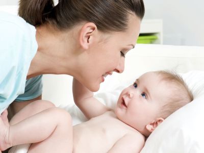 Να μιλάμε «μωρουδίστικα» ή όχι στο μωρό;