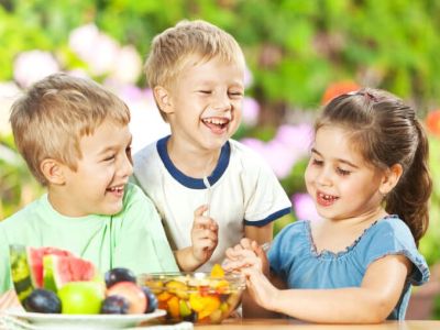 Παιδική διατροφή: Οι πέντε λάθος τακτικές των γονιών