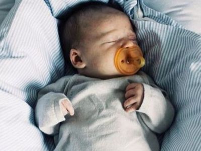 Πιπίλα: Πώς θα την επιλέξετε και ποια είναι κατάλληλη για το παιδί σας