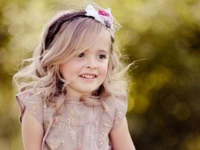 Η στέκα που χρειάζεται κάθε κορίτσι να έχει στη συλλογή του