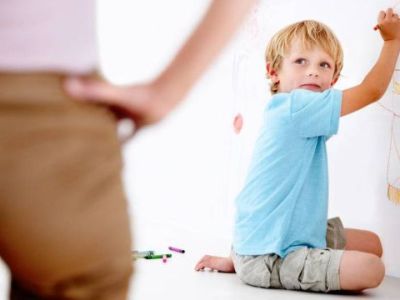 Πειθαρχία: Πώς μπορεί να επιβληθεί σε παιδί ηλικίας έως 2 ετών;