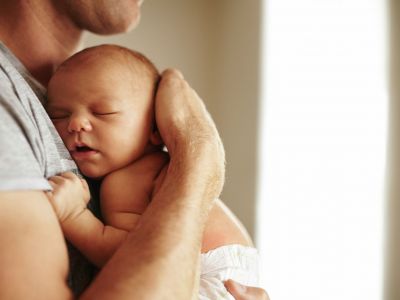 Το γράμμα ενός μπαμπά στη σύζυγό του μετά τη γέννηση του γιου τους με καισαρική