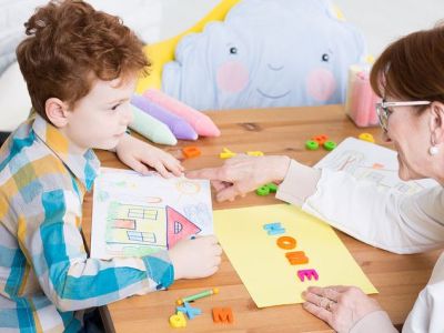 Αυτισμός: Ποια είναι τα συμπτώματα ανά ηλικία (Ερωτηματολόγια Συμπεριφοράς)